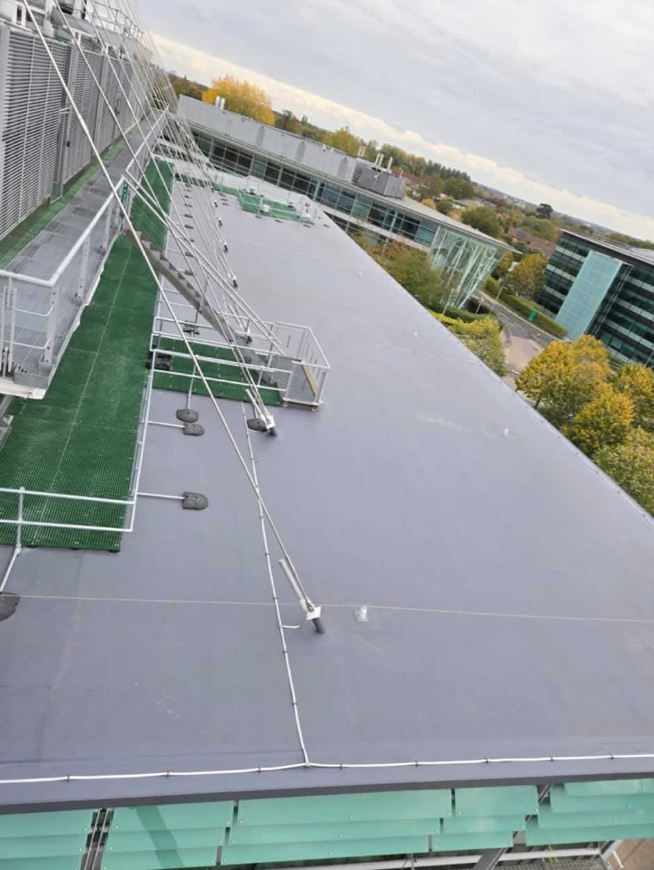 Building C Heathrow - new single ply roof